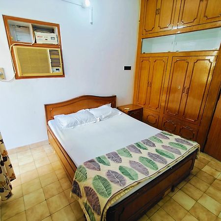Kiara Home Stays Варанаси Екстериор снимка
