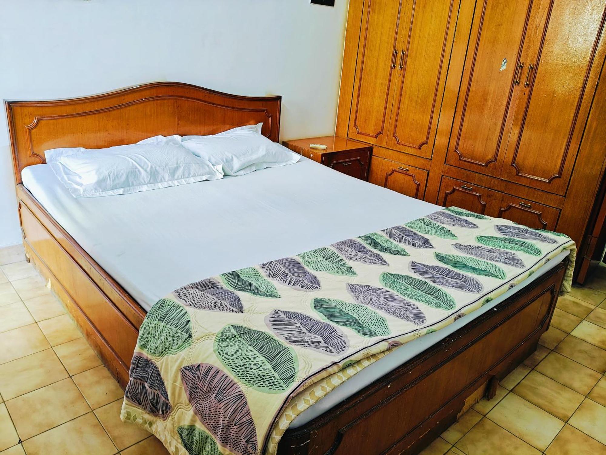 Kiara Home Stays Варанаси Екстериор снимка